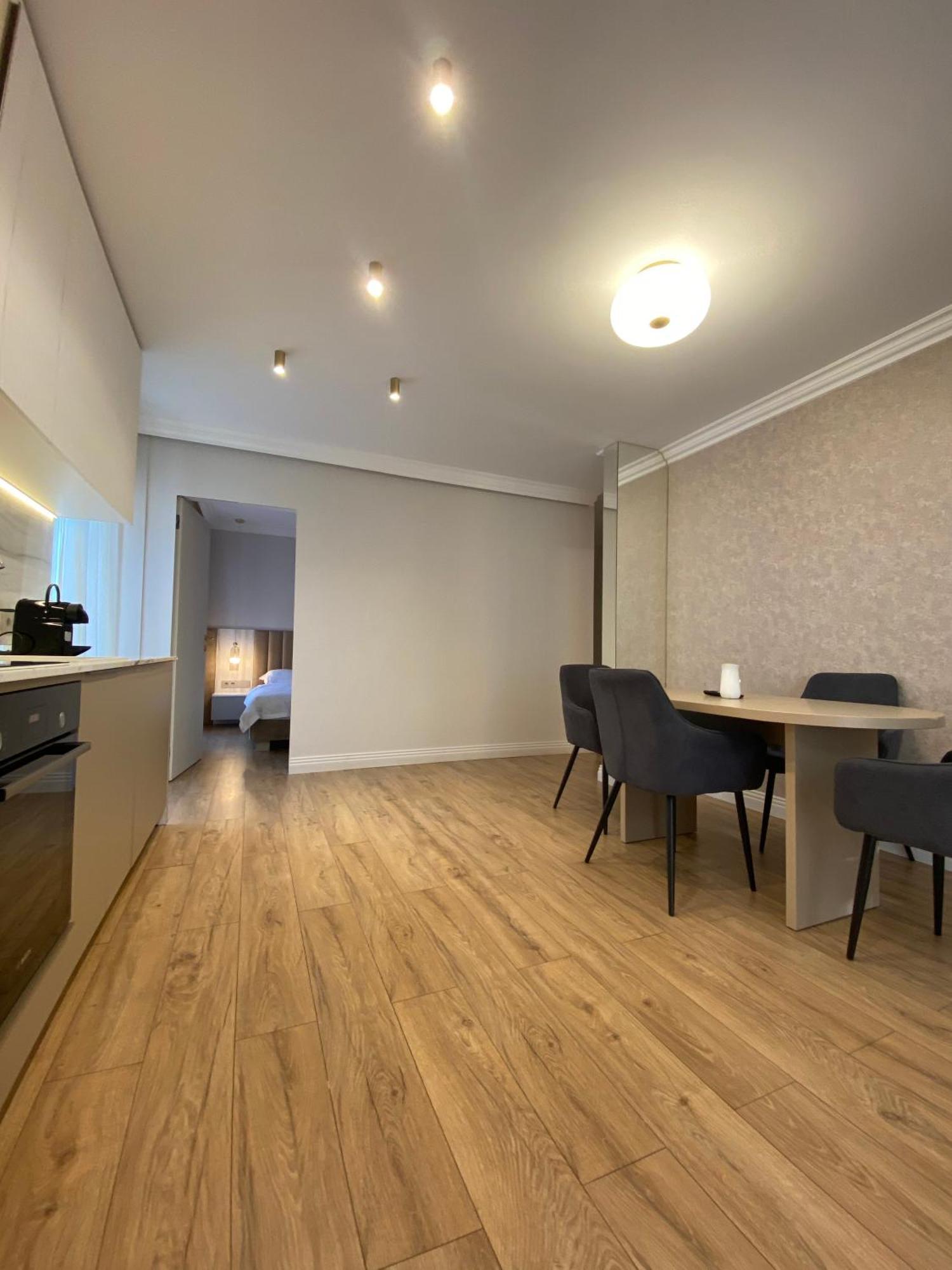 Opera Apartments Cluj-Napoca Esterno foto